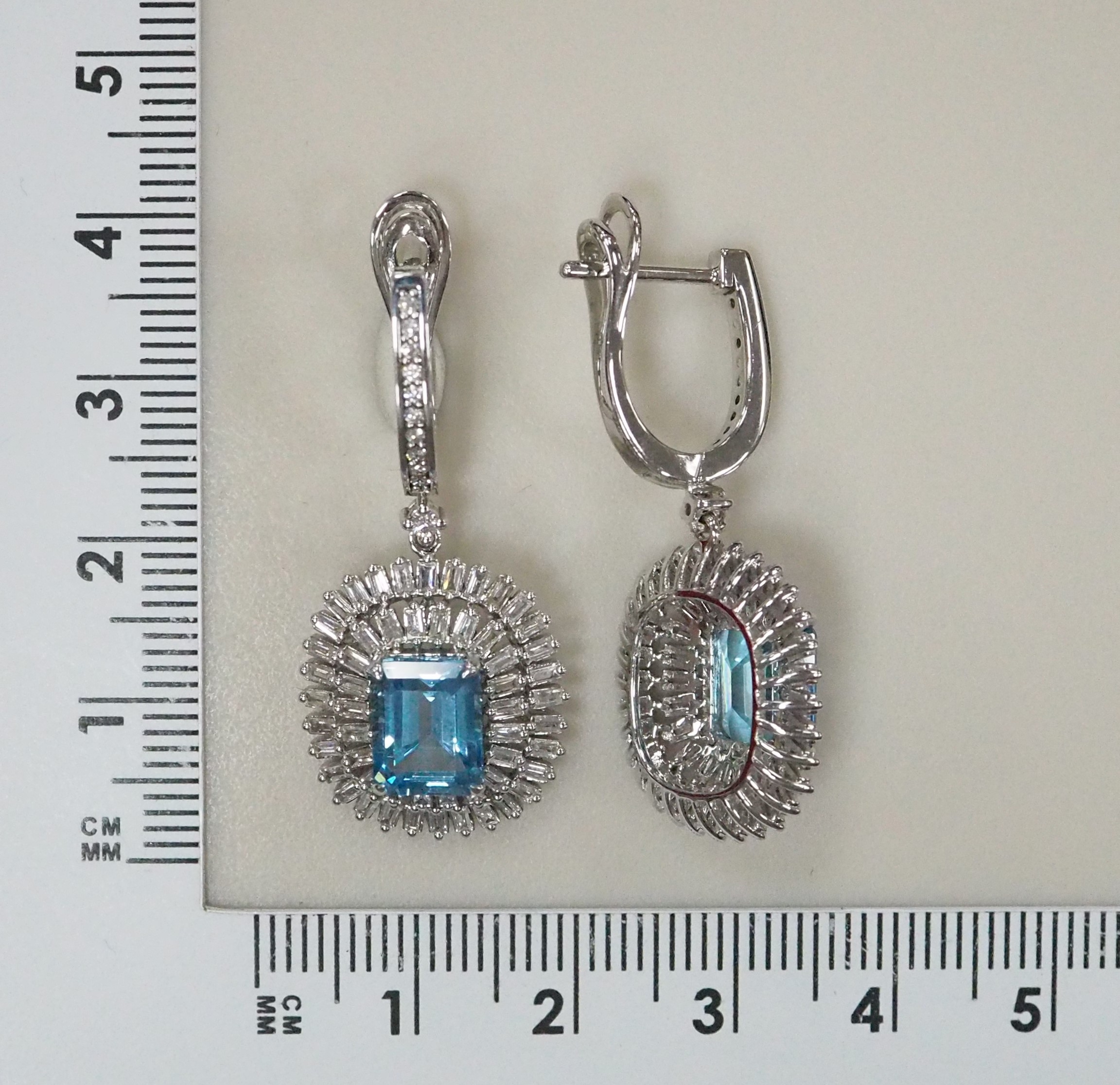 10512-000617 Серьги (Au 585)